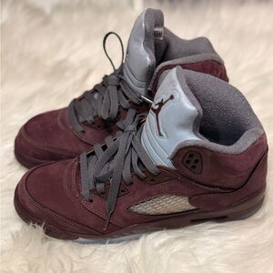 Jordan 5 Sneakers in Burgundy and Gray